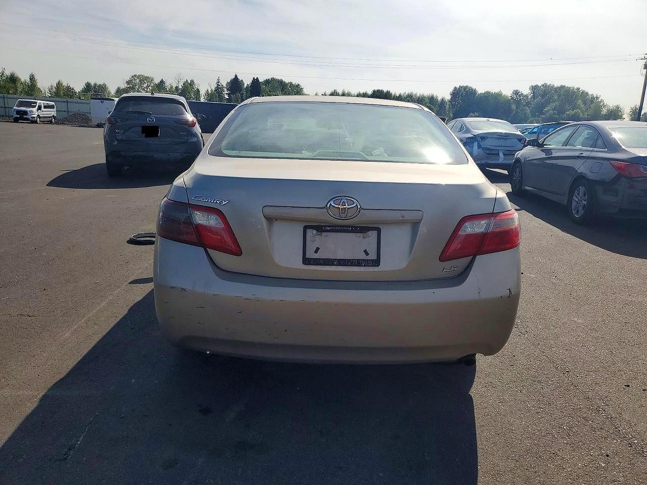 2007 TOYOTA CAMRY LE — Фото 6 из 12