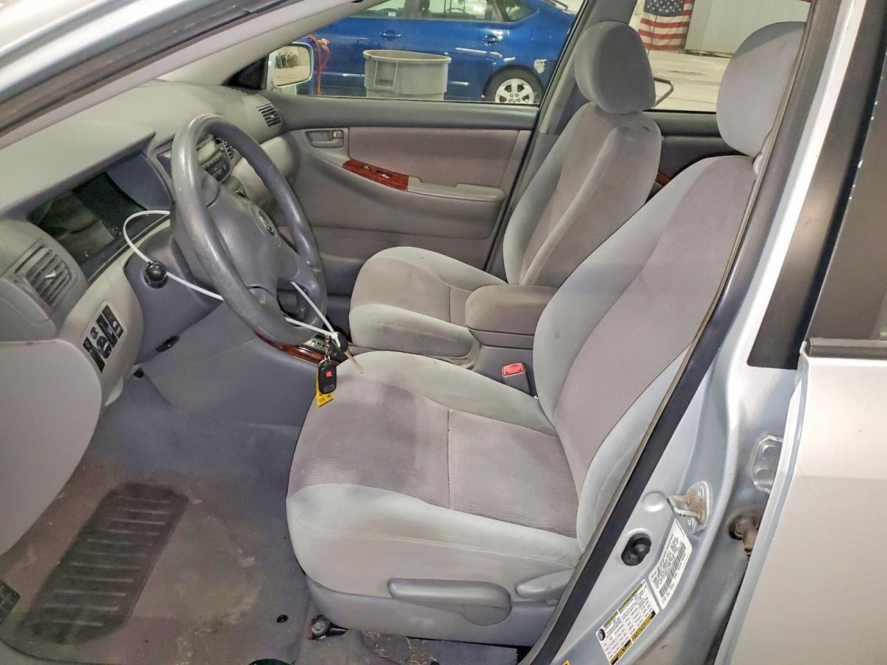 2007 TOYOTA COROLLA LE — Фото 7 из 12