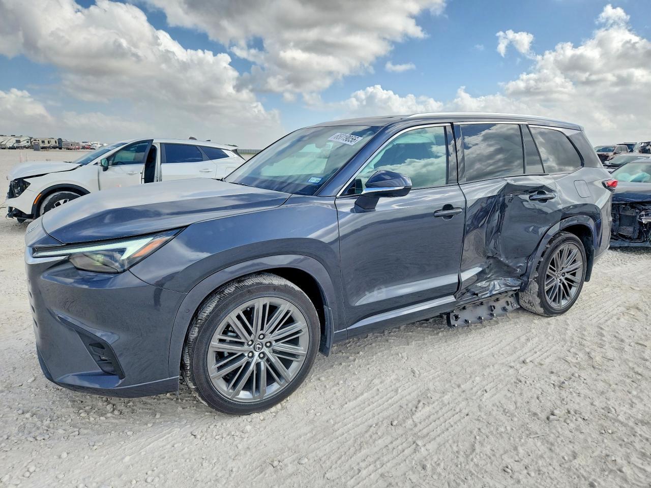 2024 LEXUS TX 350 5TDAAAB61RS005484
