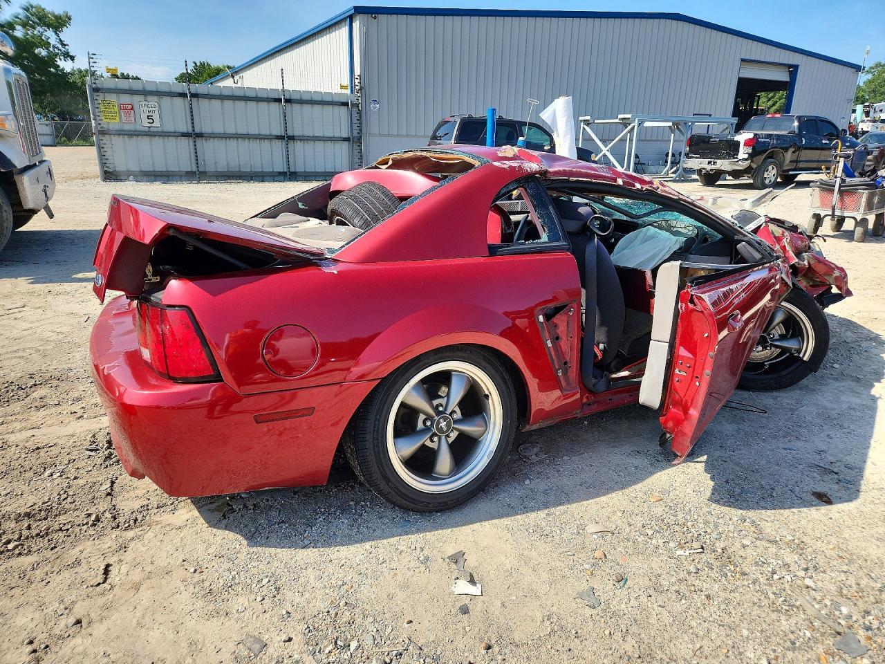 2003 FORD MUSTANG GT — Фото 3 из 12