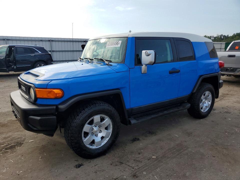 2007 TOYOTA FJ CRUISER JTEBU11F470002622