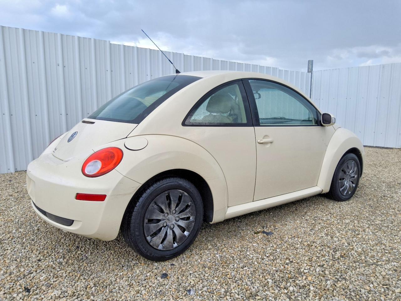2007 VOLKSWAGEN NEW BEETLE 2.5L — Фото 3 из 12