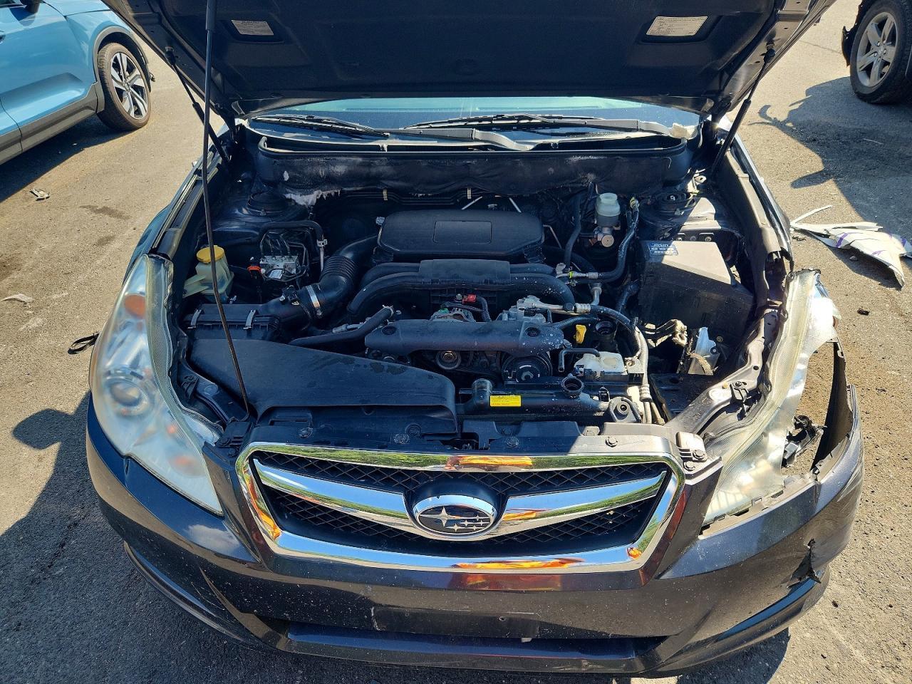2012 SUBARU LEGACY — Фото 11 из 12