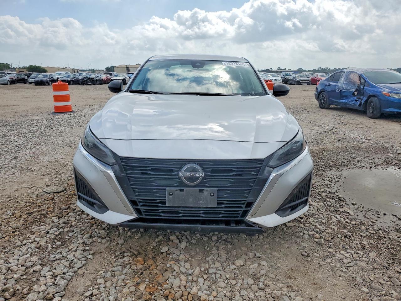 2024 NISSAN ALTIMA S — Фото 5 из 12