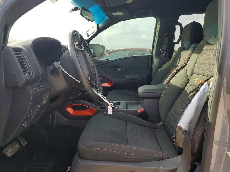 2024 NISSAN FRONTIER PRO-4X — Фото 7 из 12