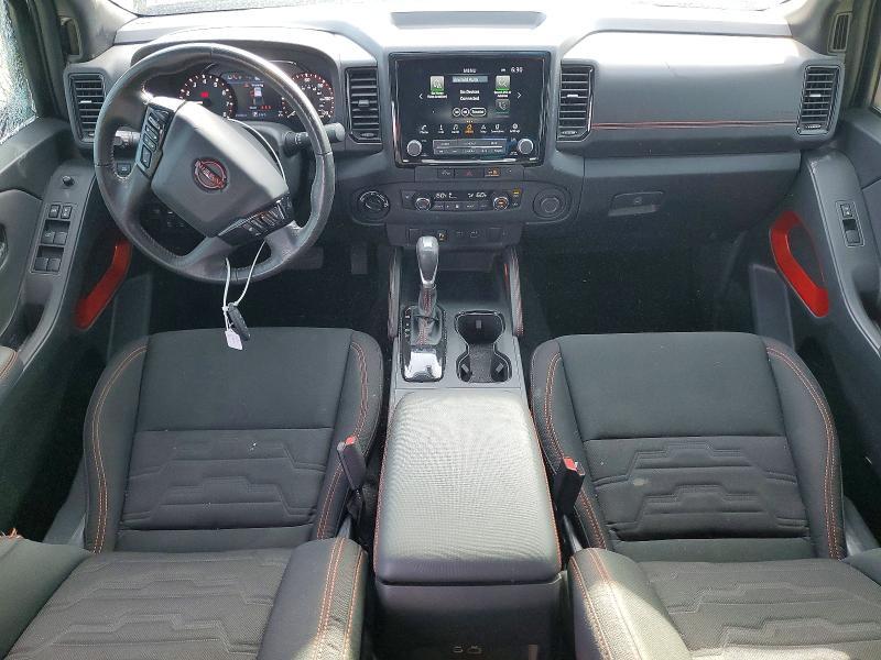 2024 NISSAN FRONTIER PRO-4X — Фото 8 из 12