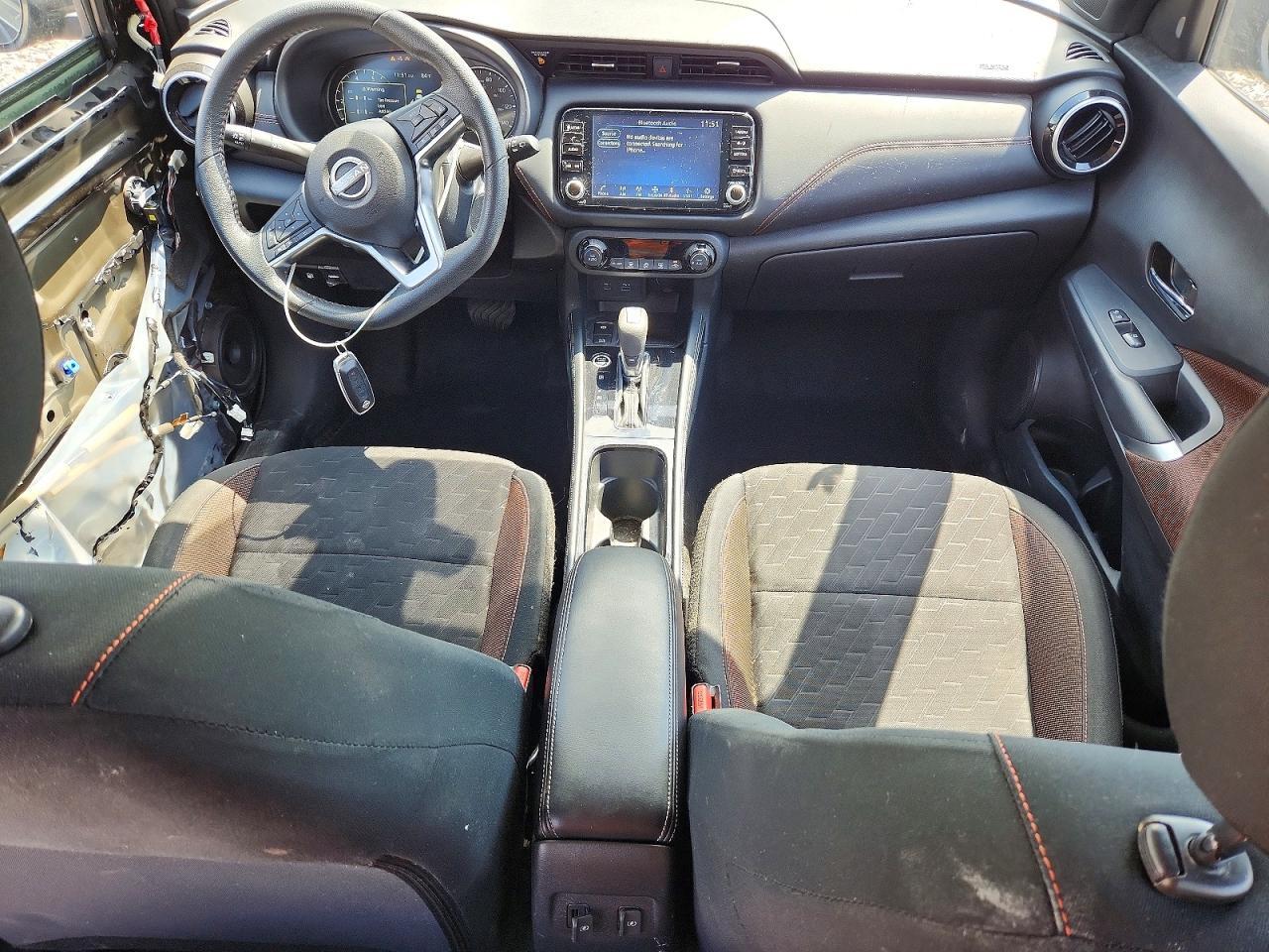 2024 NISSAN KICKS SR — Фото 8 из 14