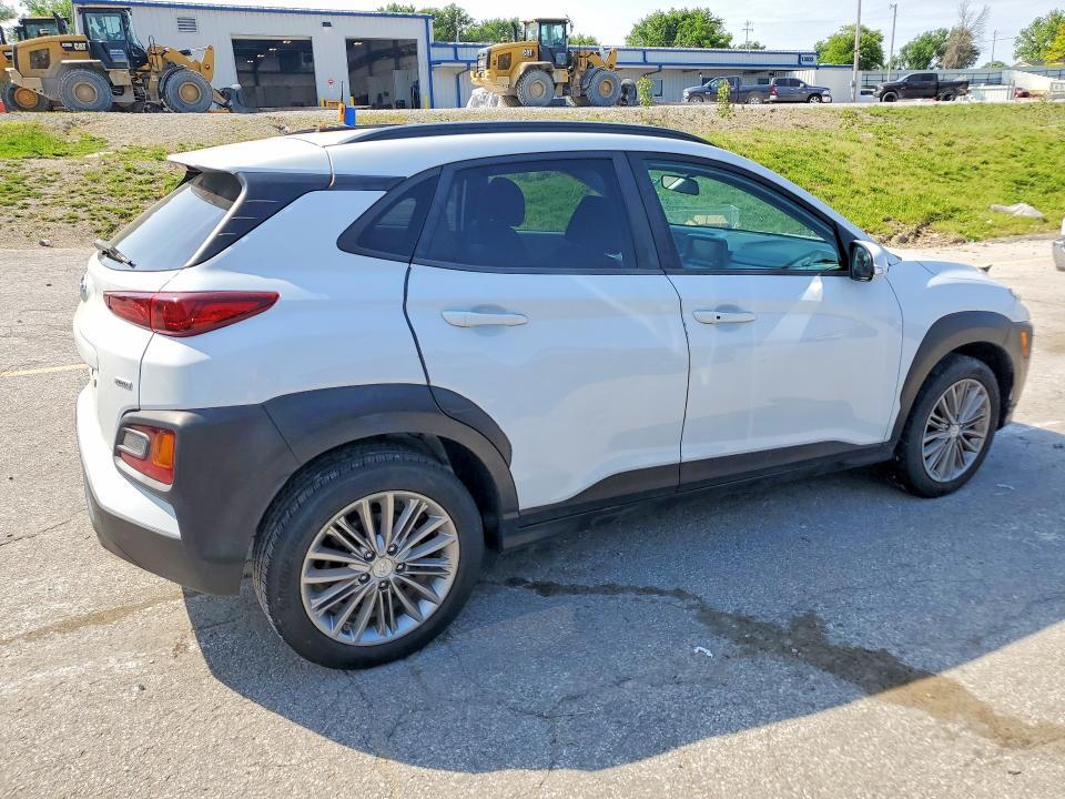 2018 HYUNDAI KONA SEL — Фото 3 из 12