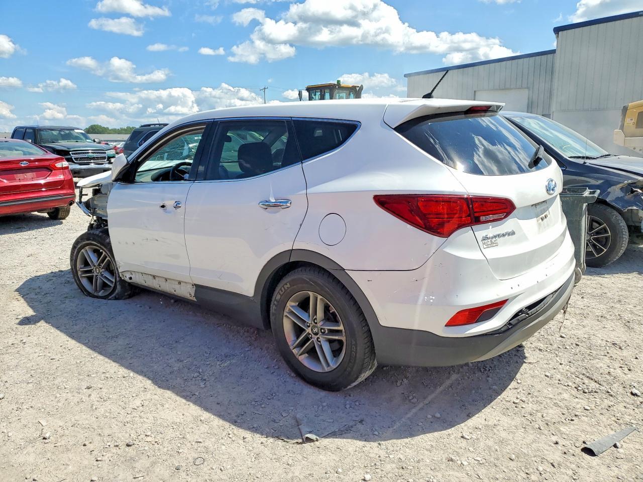 2018 HYUNDAI SANTA FE SPORT 2.4L — Фото 2 из 13