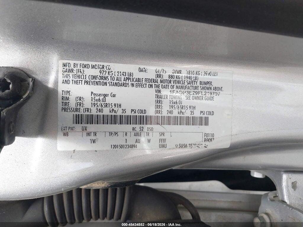 1FADP3E29FL219707 2015 FORD FOCUS photo no. 9