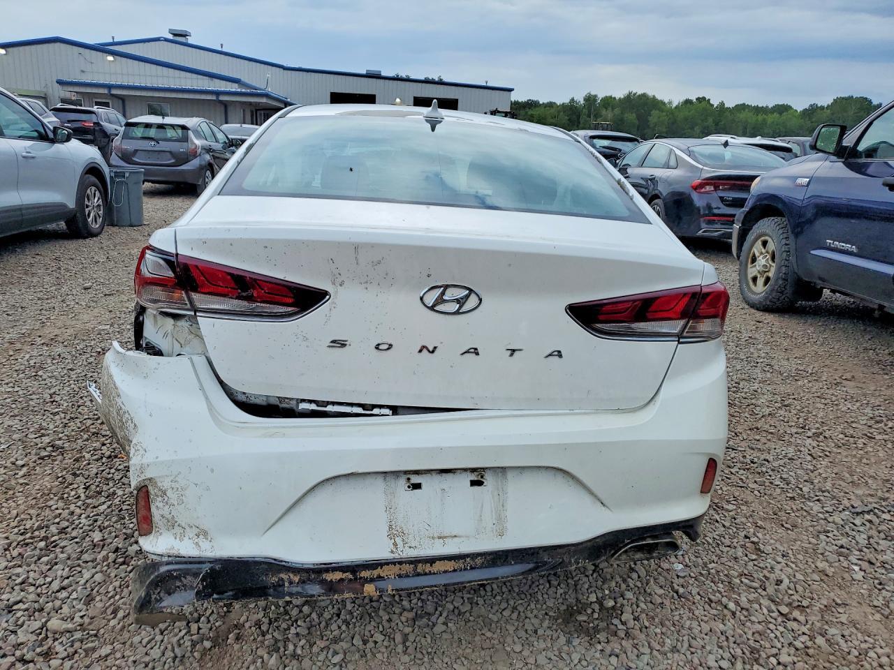 2018 HYUNDAI SONATA SEL — Фото 6 из 12