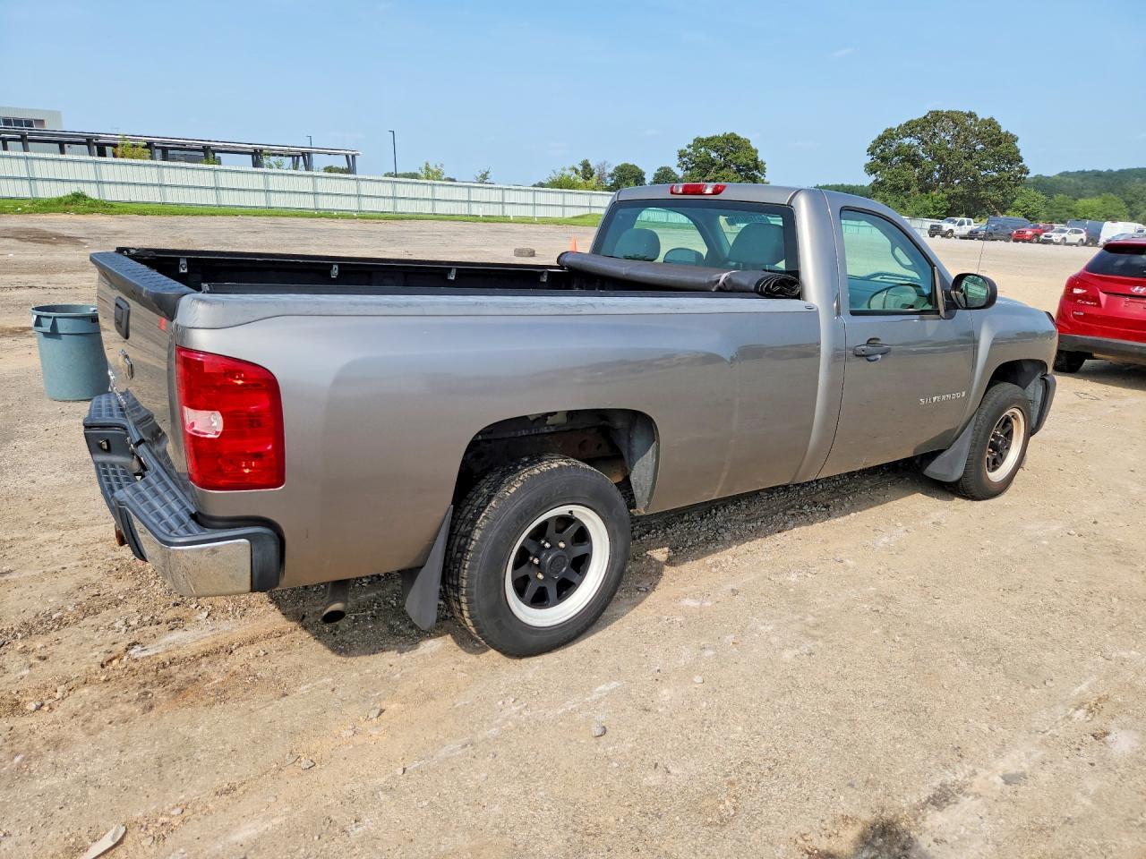 2008 CHEVROLET SILVERADO C1500 — Фото 3 из 12
