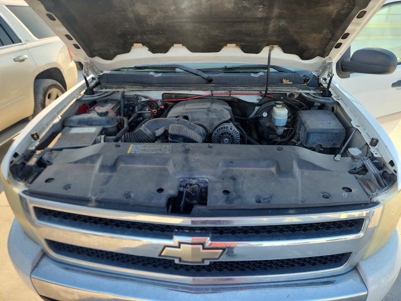 2008 CHEVROLET SILVERADO K1500 — Фото 11 из 12