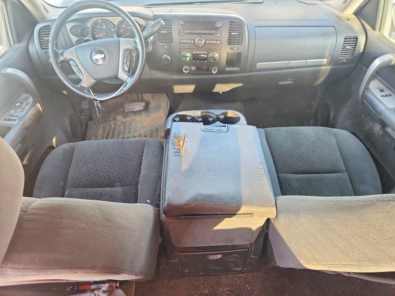 2008 CHEVROLET SILVERADO K1500 — Фото 8 из 12