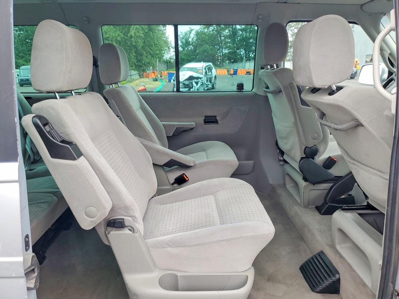 2003 VOLKSWAGEN EUROVAN GLS — Фото 10 из 12