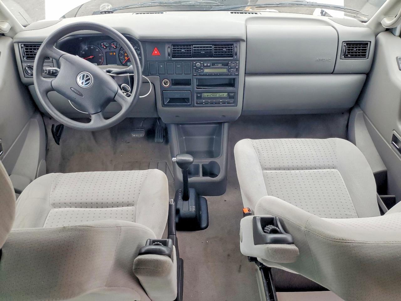 2003 VOLKSWAGEN EUROVAN GLS — Фото 8 из 12