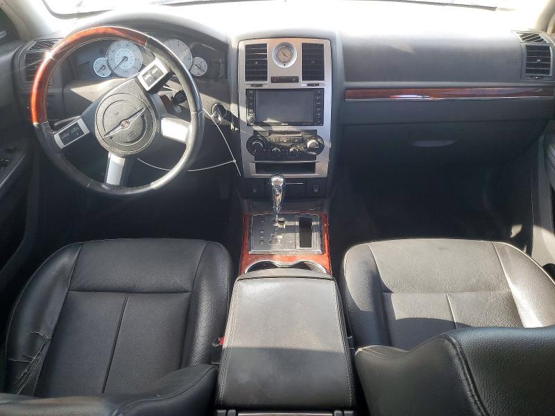 2008 CHRYSLER 300 LIMITED — Фото 8 из 12