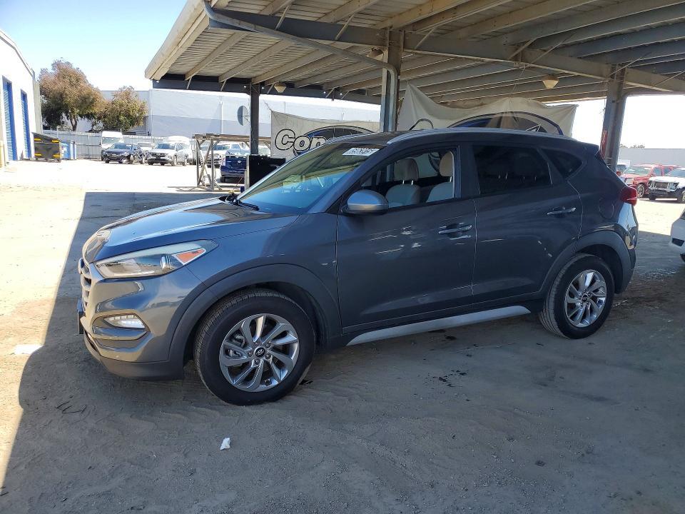 2018 HYUNDAI TUCSON KM8J3CA40JU635224