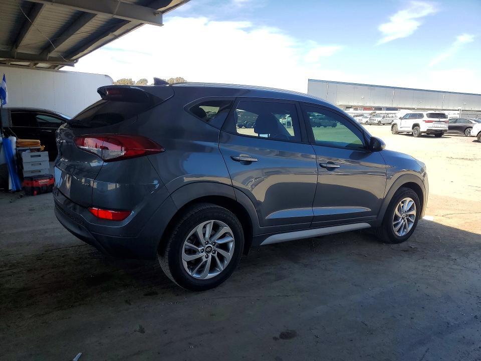 2018 HYUNDAI TUCSON SEL — Фото 3 из 12