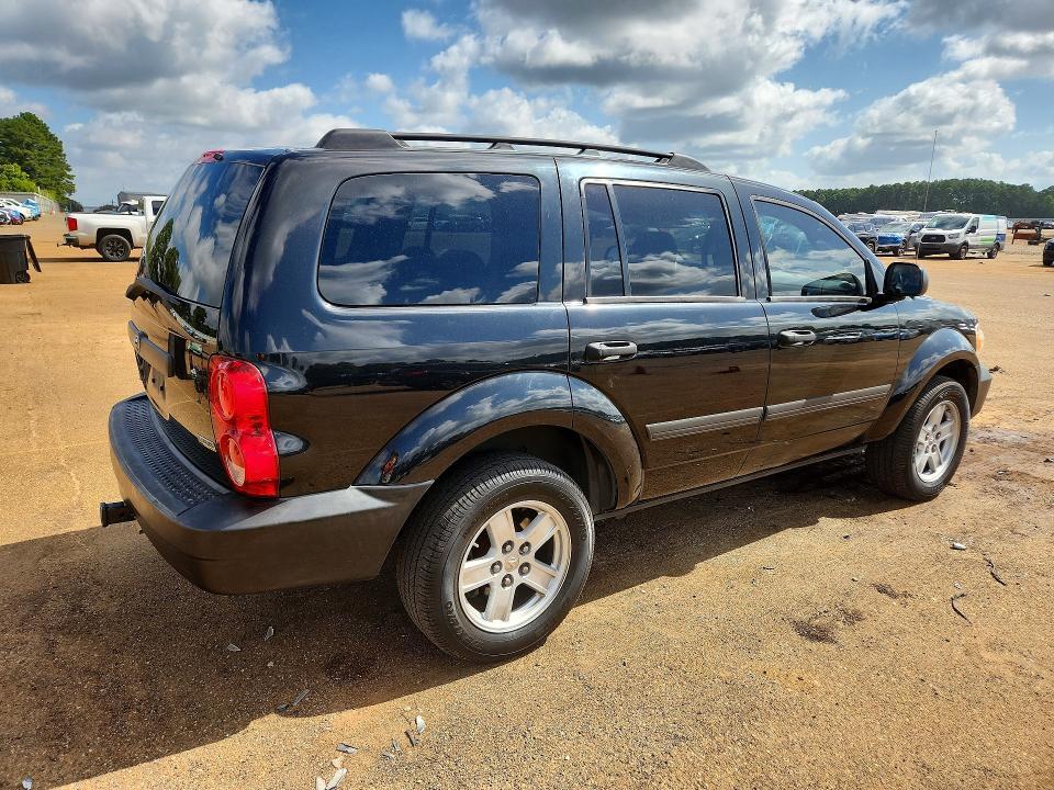 2008 DODGE DURANGO SXT — Фото 3 из 13