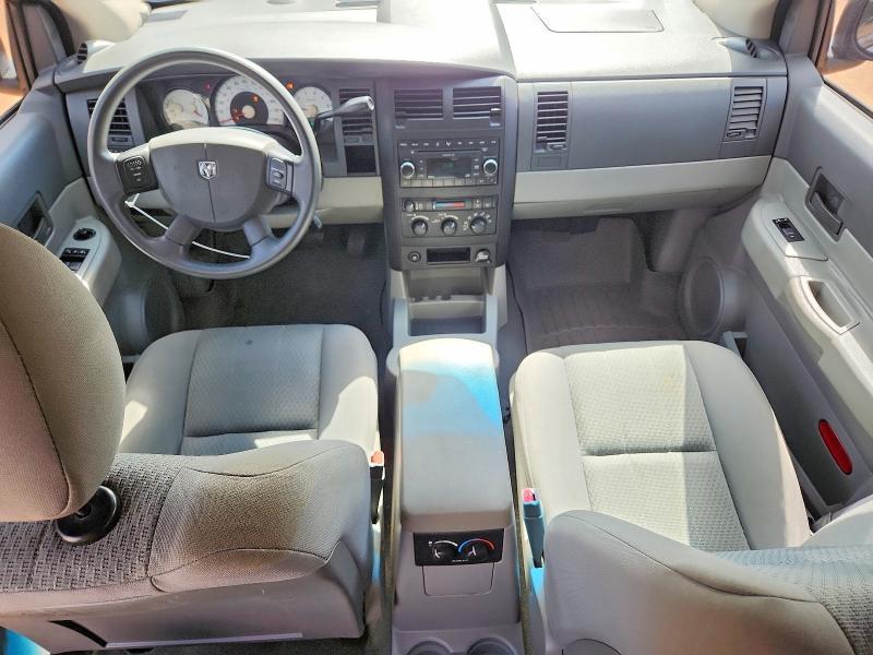 2008 DODGE DURANGO SXT — Фото 8 из 13
