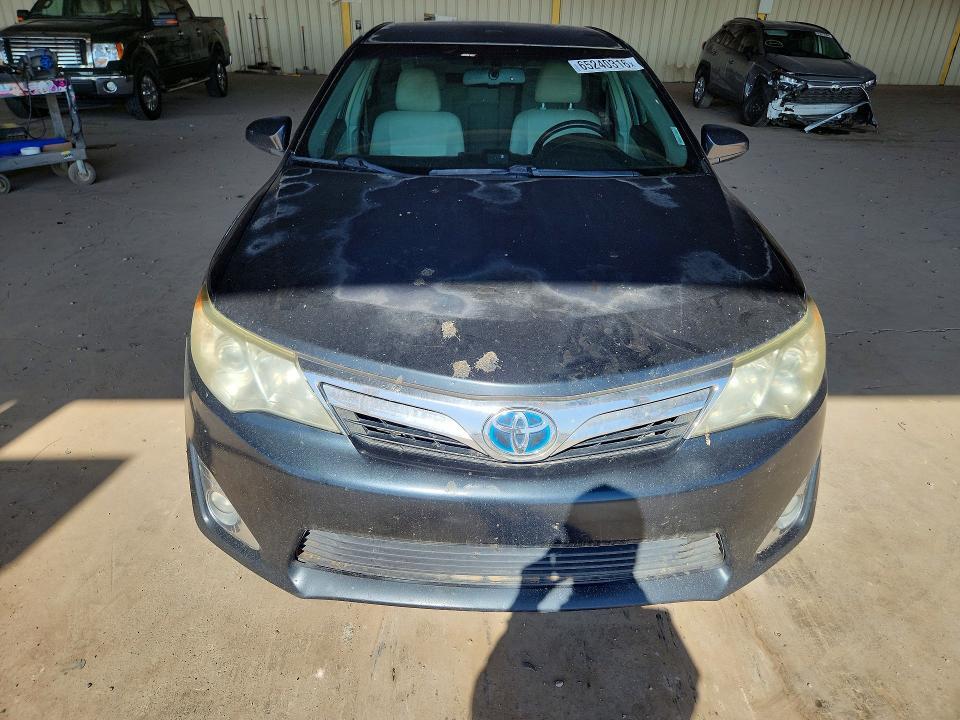 2012 TOYOTA CAMRY HYBRID XLE — Фото 5 из 12