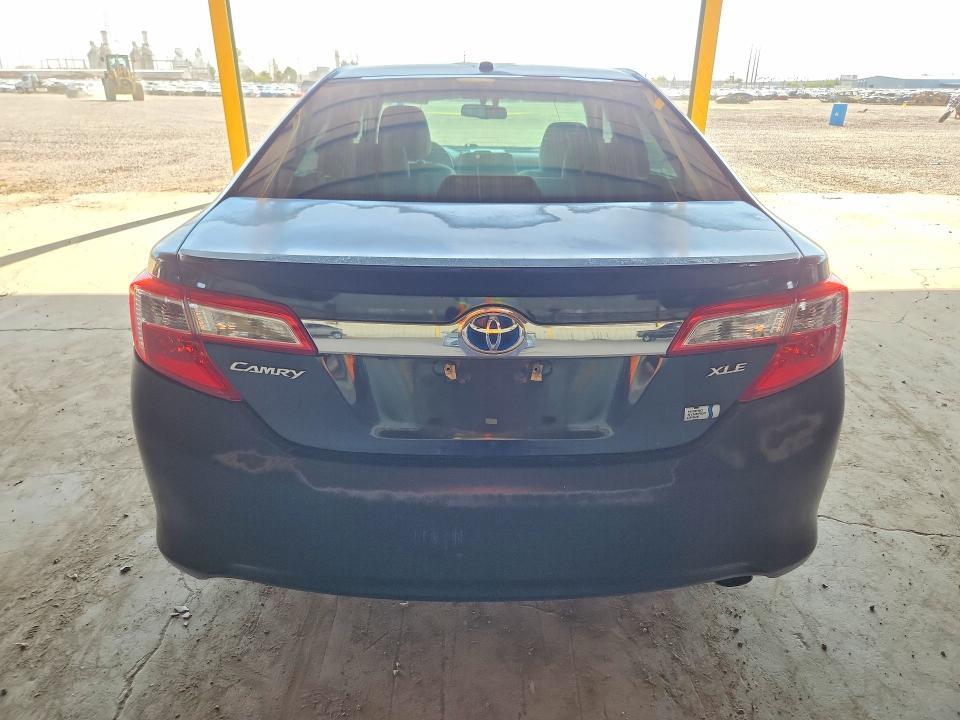 2012 TOYOTA CAMRY HYBRID XLE — Фото 6 из 12