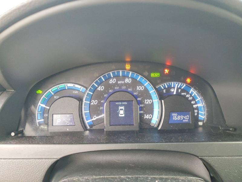 2012 TOYOTA CAMRY HYBRID XLE — Фото 9 из 13
