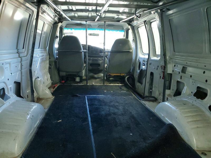 2008 FORD E350 DELIVERY VAN — Фото 10 из 13