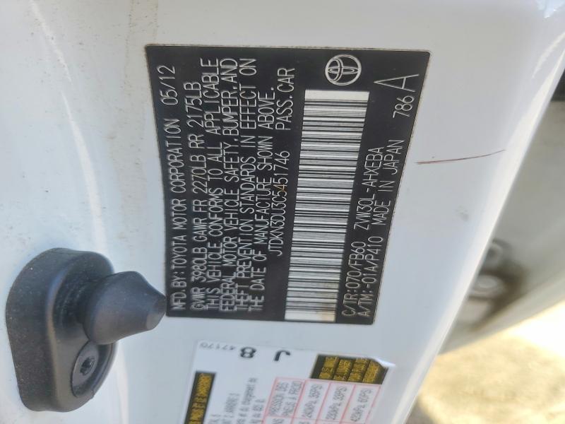 2012 TOYOTA PRIUS TWO — Фото 12 из 12