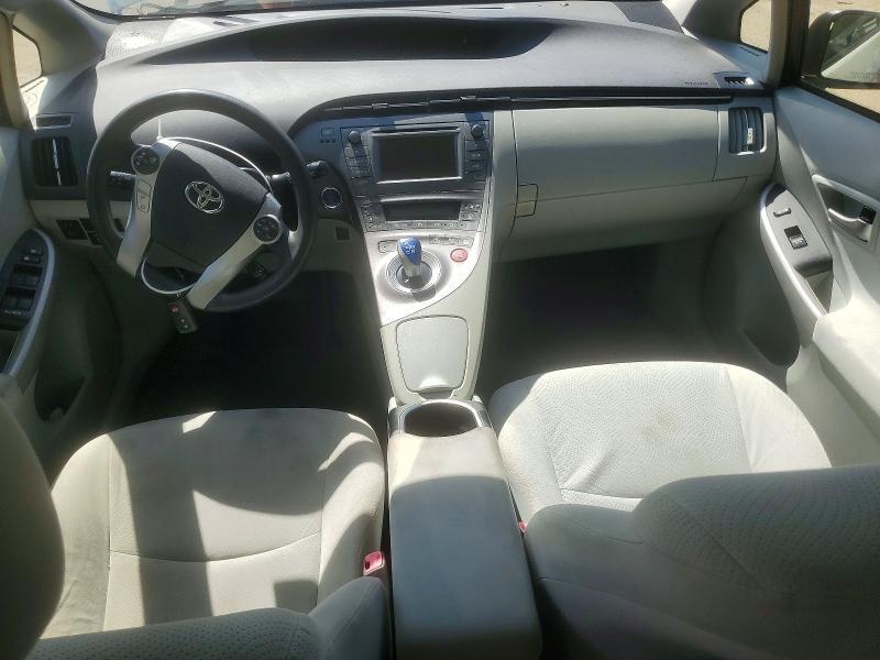 2012 TOYOTA PRIUS TWO — Фото 8 из 12