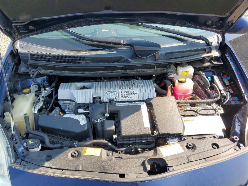 2012 TOYOTA PRIUS TWO — Фото 12 из 13