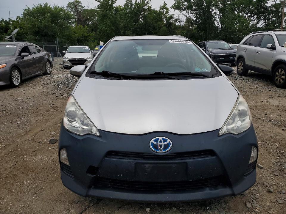 2012 TOYOTA PRIUS C TWO — Фото 5 из 12