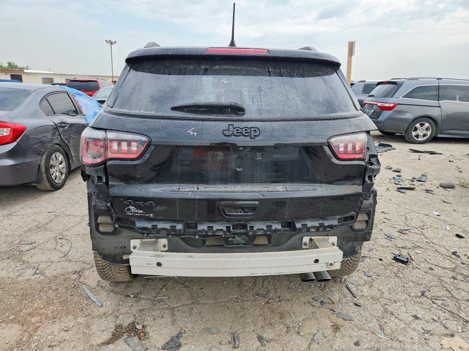 2018 JEEP COMPASS LATITUDE — Фото 6 из 13