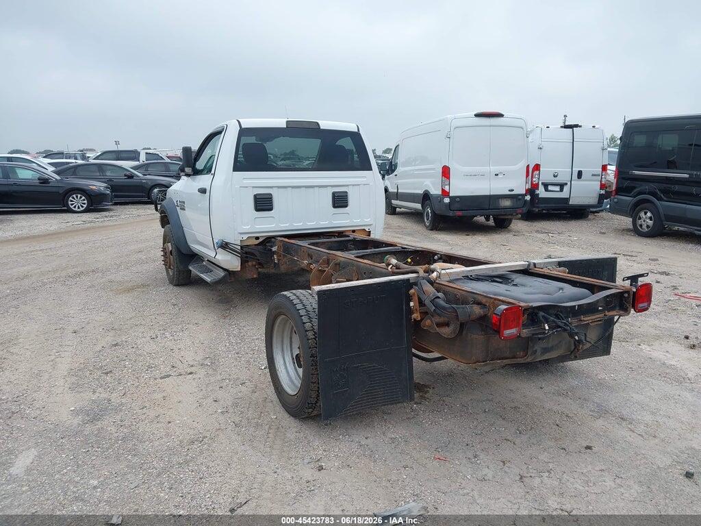 3C7WRNBL2GG307733 2016 RAM 5500 CHASSIS photo no. 3