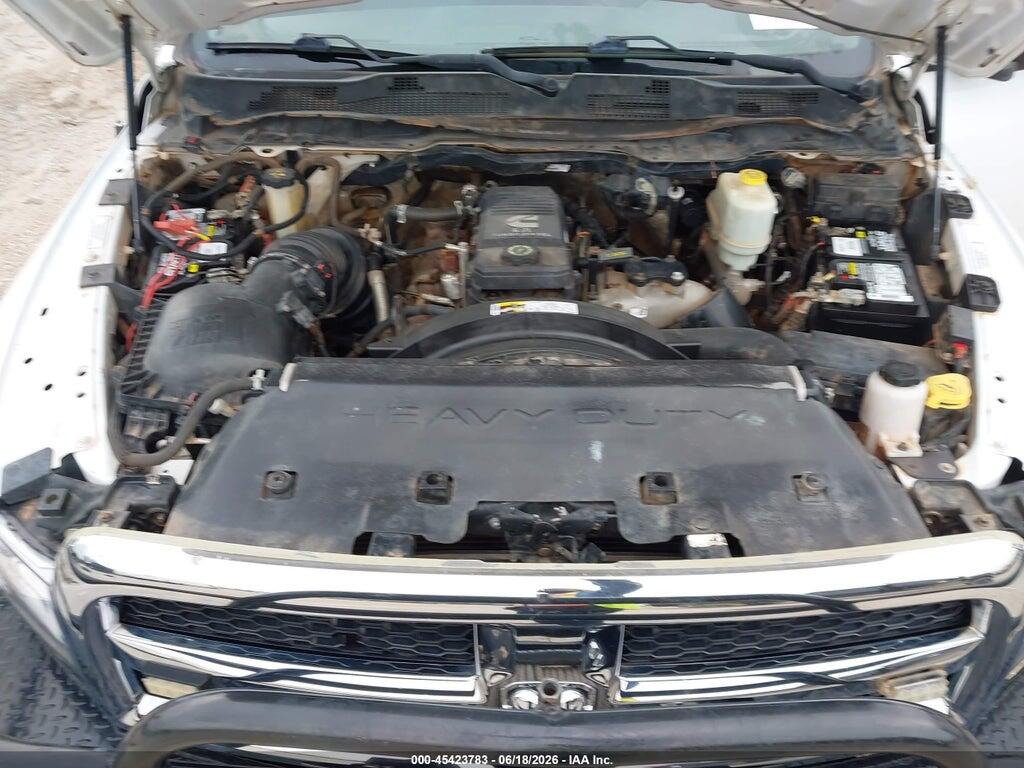 3C7WRNBL2GG307733 2016 RAM 5500 CHASSIS photo no. 9