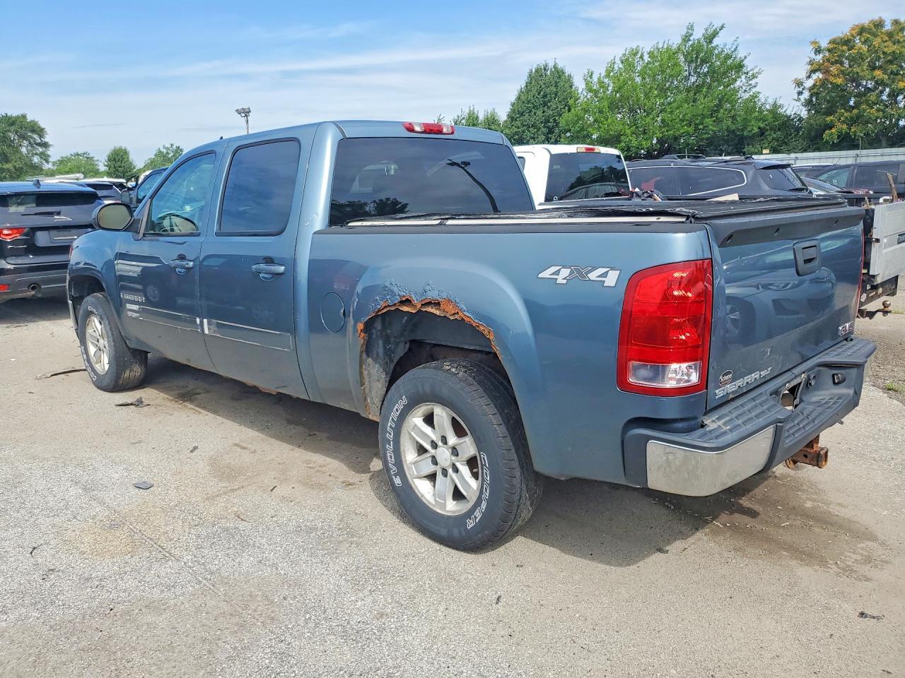 2008 GMC SIERRA K1500 — Фото 2 из 12