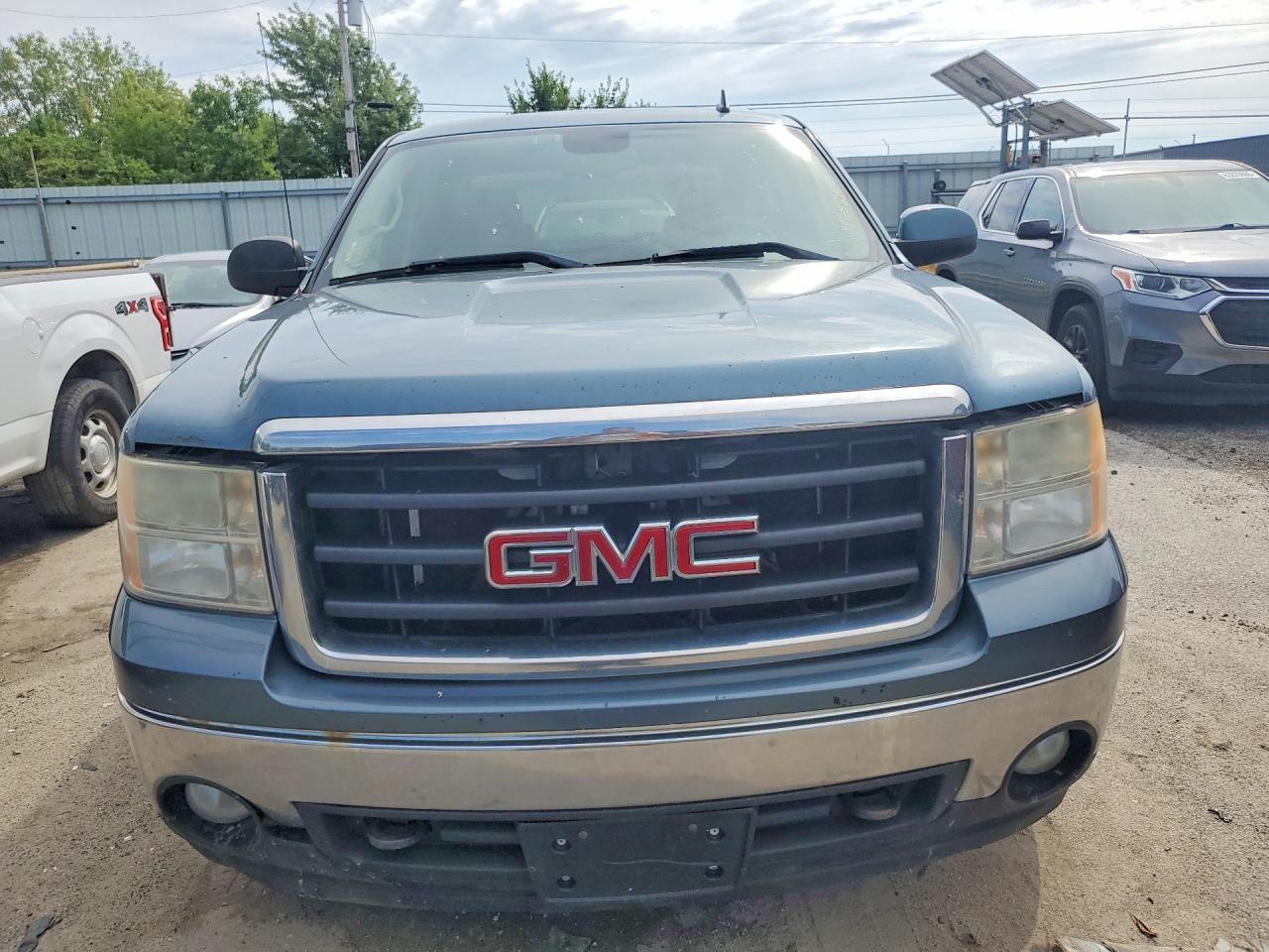 2008 GMC SIERRA K1500 — Фото 5 из 12