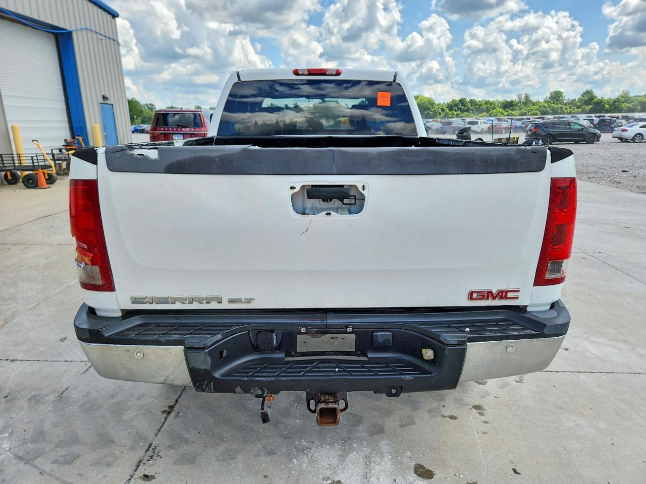 2008 GMC SIERRA K2500 HEAVY DUTY — Фото 6 из 12