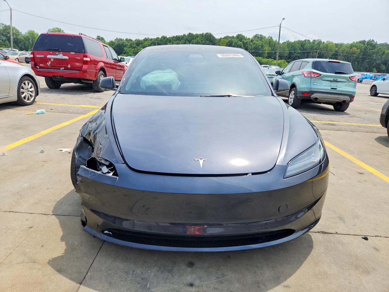 2024 TESLA MODEL 3 — Фото 5 из 12