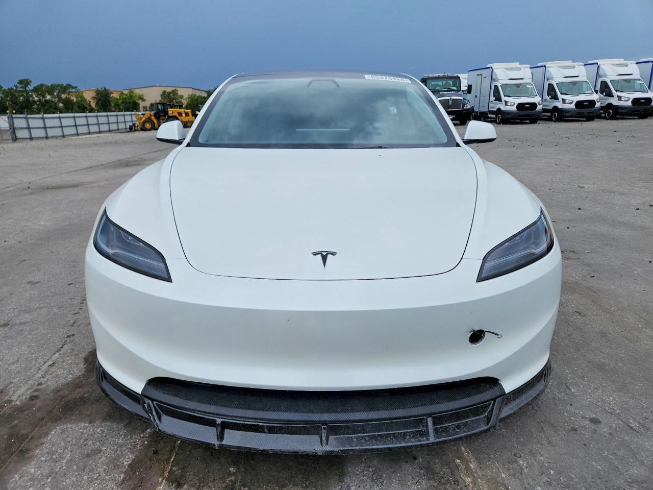 2024 TESLA MODEL 3 — Фото 5 из 12