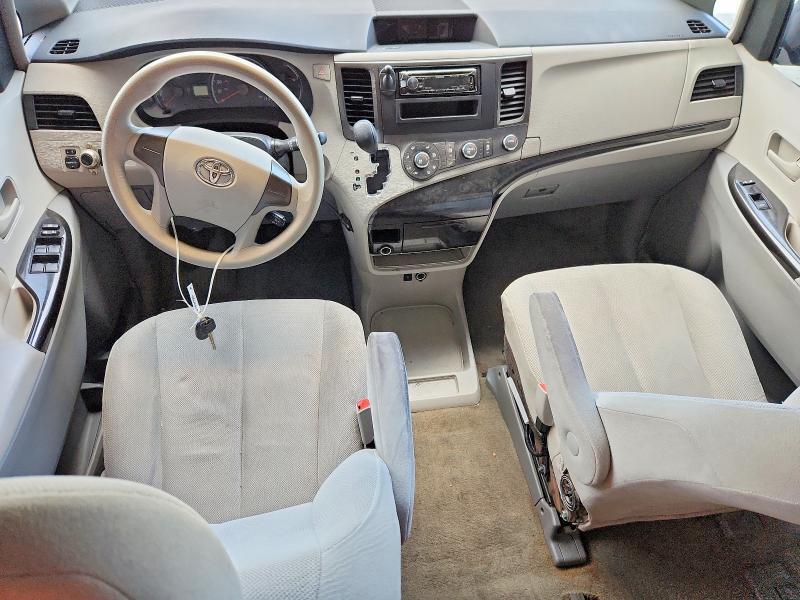 2012 TOYOTA SIENNA BASE 7-PASSENGER — Фото 8 из 13