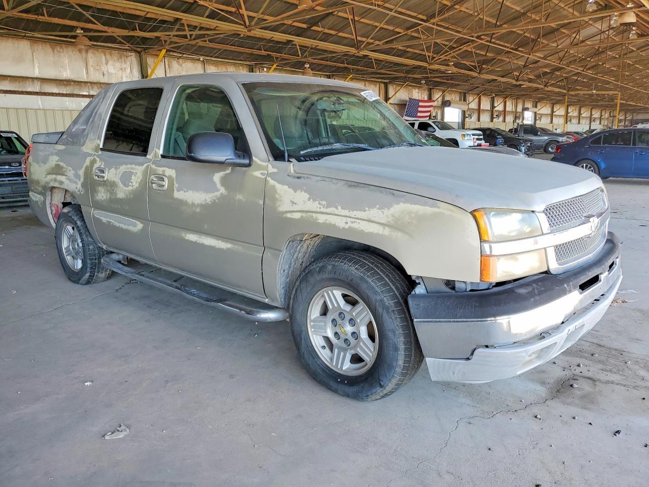 3GNEC12T44G165651 2004 CHEVROLET AVALANCHE photo no. 4