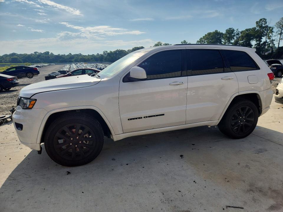 2018 JEEP GRAND CHEROKEE 1C4RJEAG7JC323099