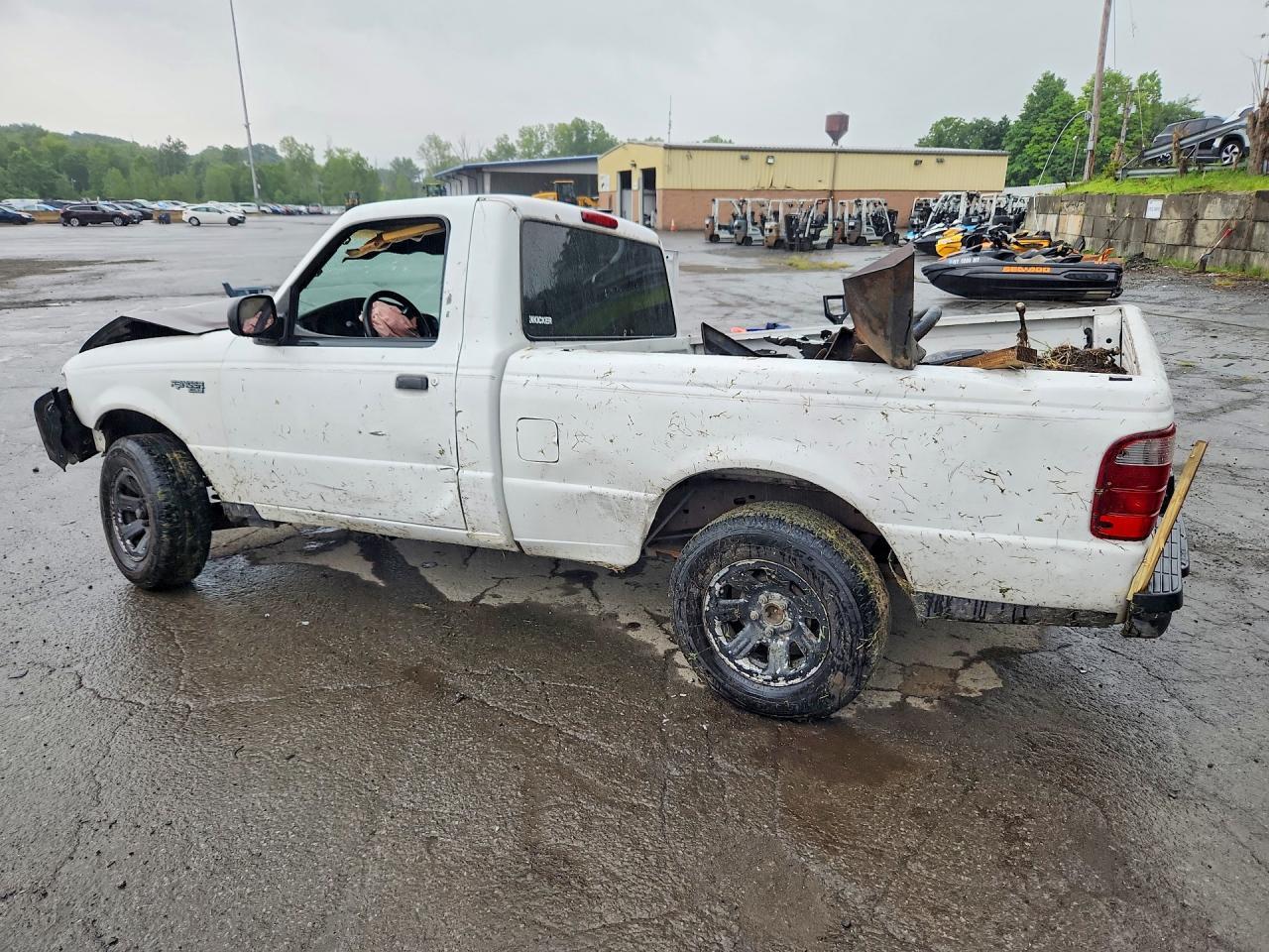 1FTYR10D74PB07657 2004 FORD RANGER photo no. 2