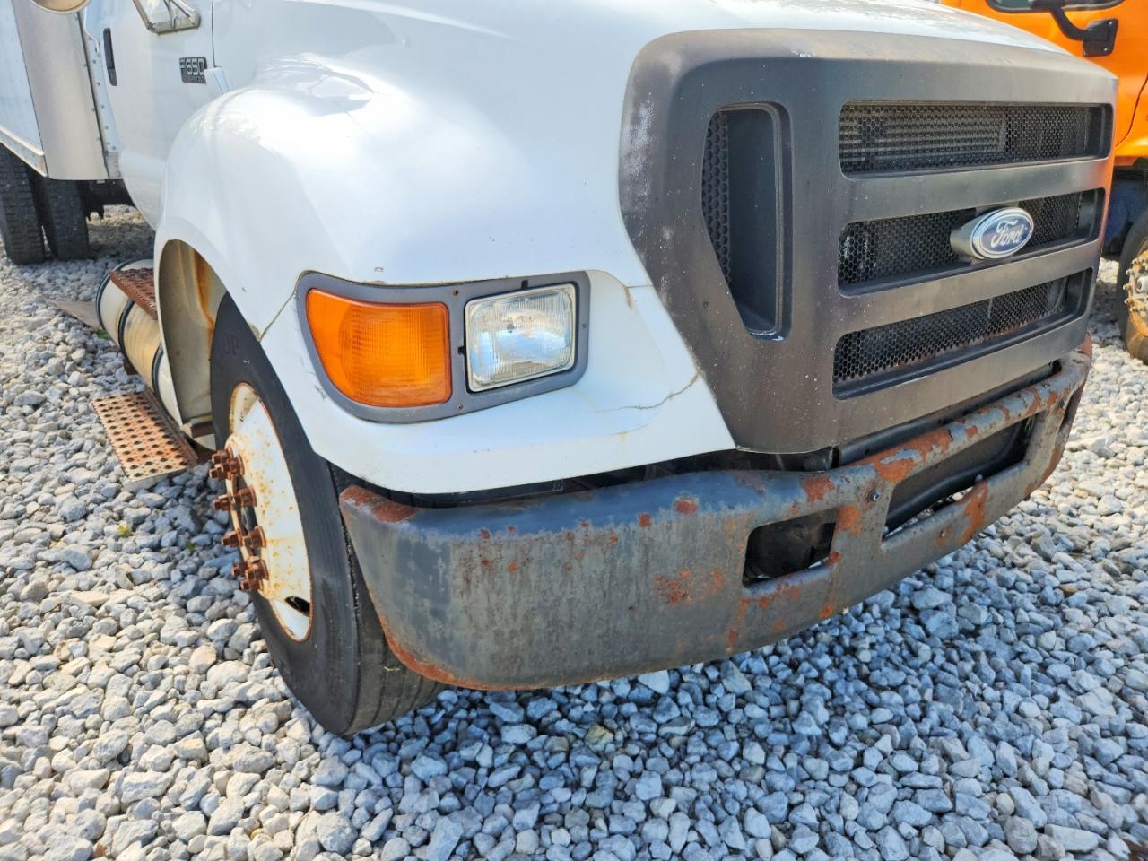 2004 FORD F650 SUPER DUTY — Фото 9 из 10
