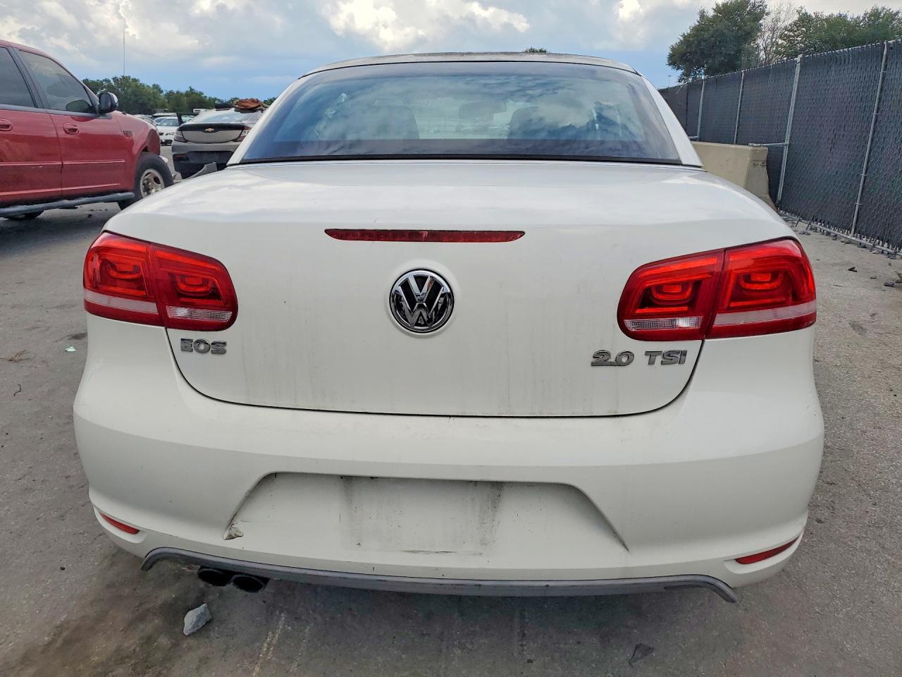 2012 VOLKSWAGEN EOS KOMFORT — Фото 6 из 12