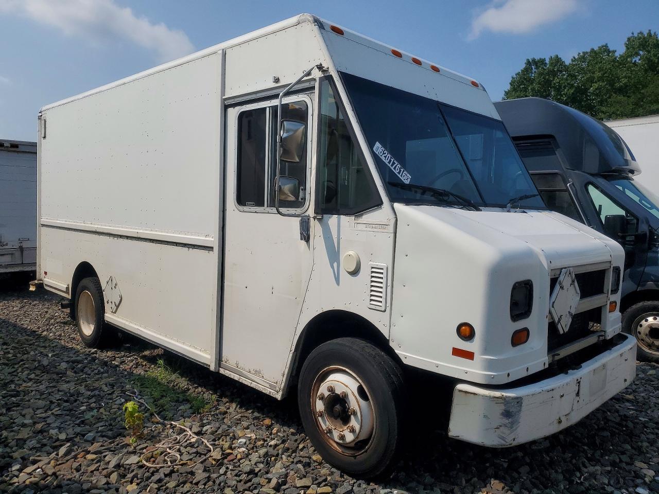 2004 FREIGHTLINER CHASSIS M LINE WALK-IN VAN — Фото 4 из 13