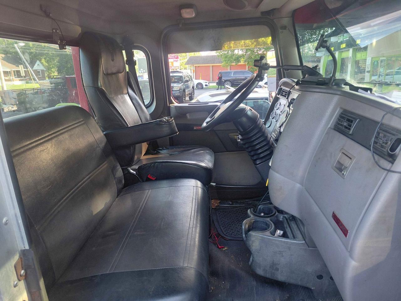 2018 KENWORTH T300SERIES ROLLBACK TOW TRUCK — Фото 5 из 10