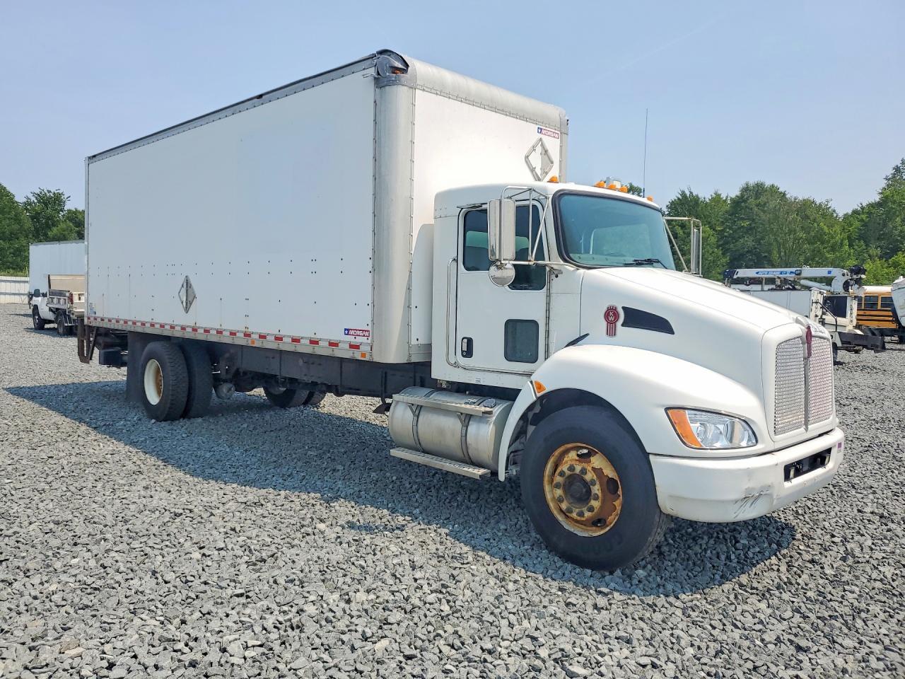 2018 KENWORTH T300 BOX TRUCK — Фото 4 из 12